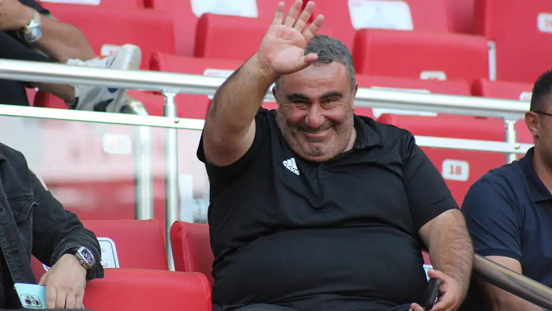 1922 Akşehirspor'da yeniden Niyazi Kart dönemi!