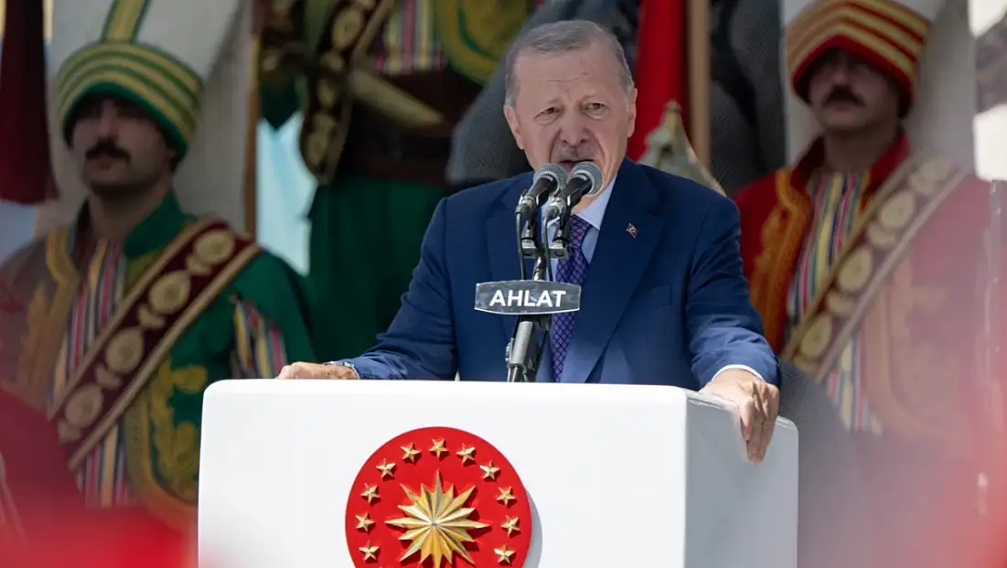Cumhurbaşkanı Erdoğan: Bizi yolumuzdan döndüremezsiniz