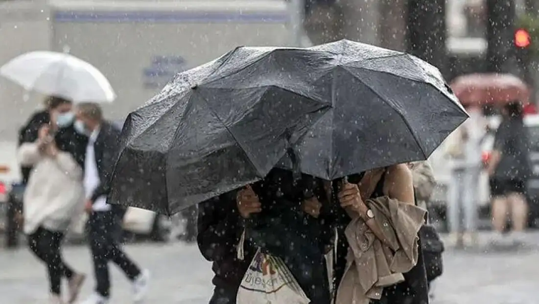 İstanbul'da sağanak yağış bekleniyor mu? Su baskını riski devam ediyor mu?