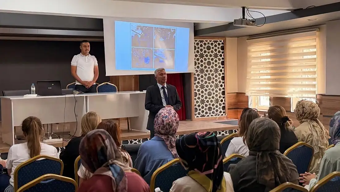 Konya’da okul öncesi öğretmenlerine yeni eğitim modeli anlatıldı