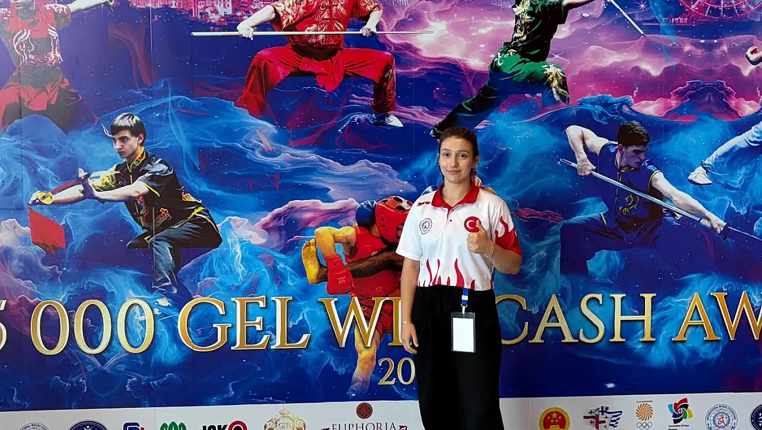 Konyalı sporcu Gürcistan'da gurur yaşattı