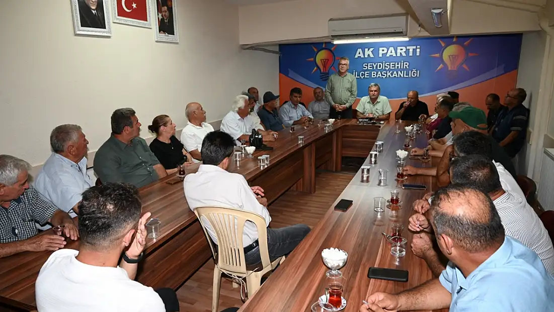 Muhtarlar, AK Parti Seydişehir İlçe Başkanlığında buluştu