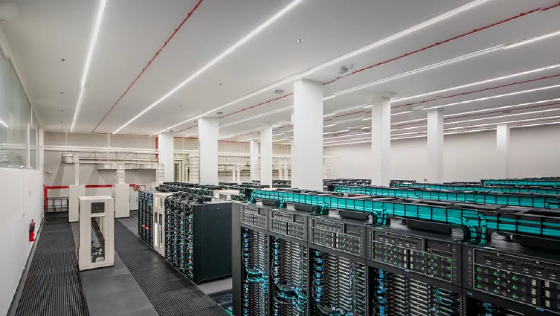 Türkiye’nin Süper Bilgisayarı Dünyada İlk 50’ye Girdi!