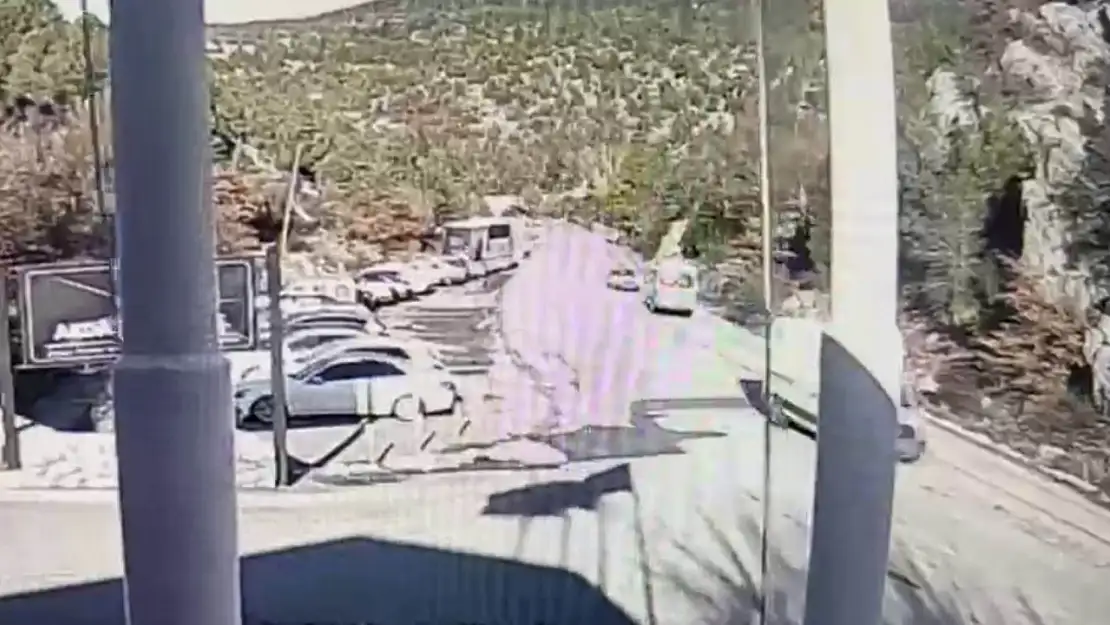 Kaza değil dehşet anları! Konya'da ölümle biten kaza saniye saniye kaydedildi!