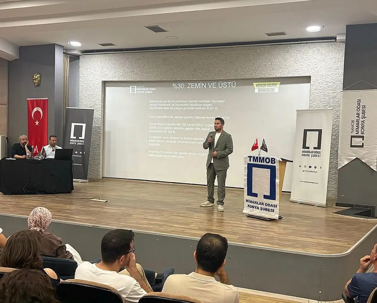Mimarlar Odası Konya Şubesi'nden mesleğe güç veren seminer!