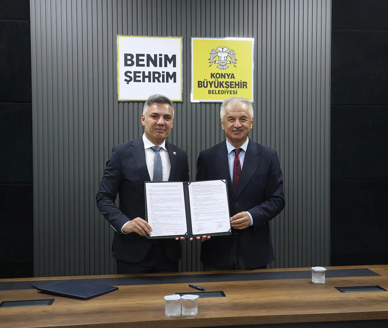Konya'da ihtiyaç sahipleri için imzalar atıldı!