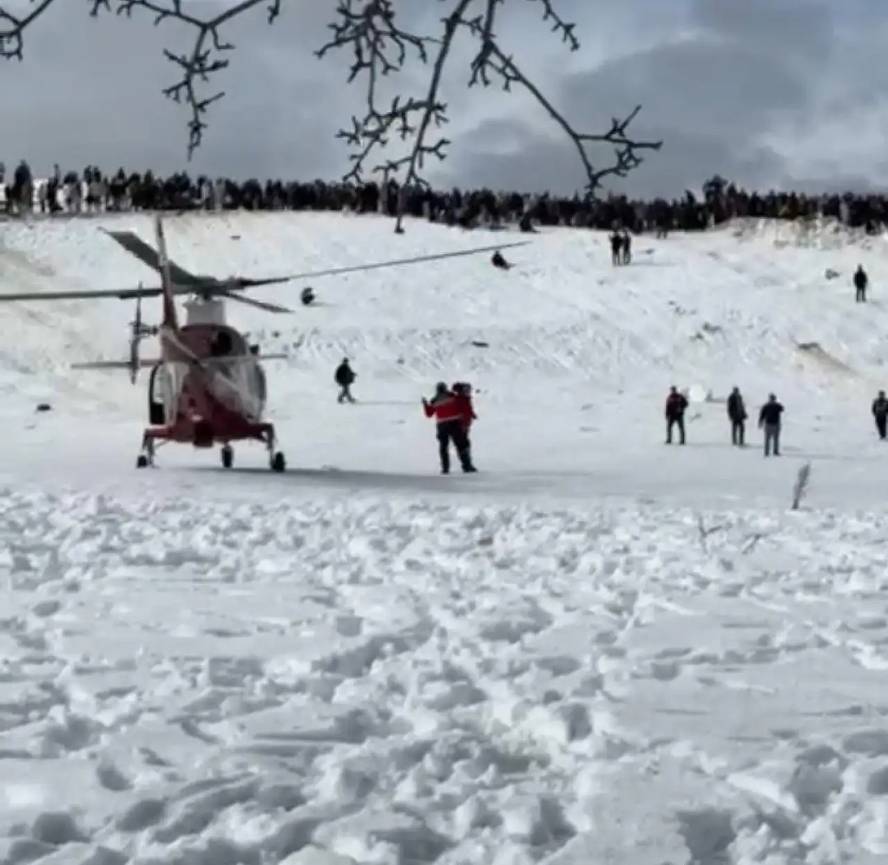 Konya'nın kayak merkezinde korkutan kaza! Hava ambulansı devreye girdi