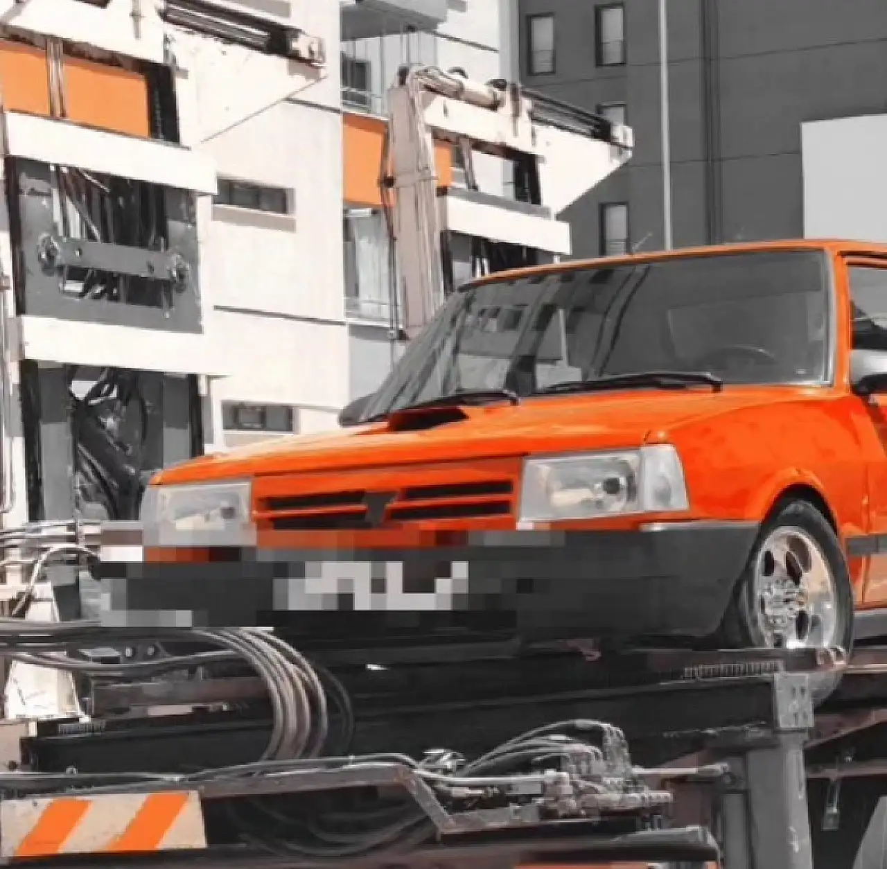 Konya'da adet yine değişmedi: Düğün konvoyunu kesen driftçiye rekor ceza!