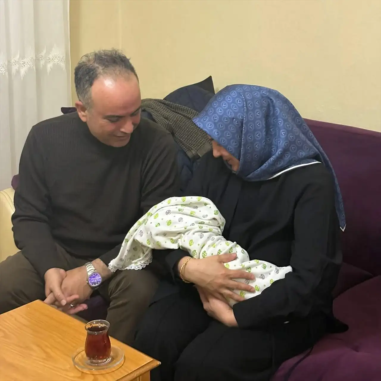 Konya'da bakanlık desteğiyle kurulan yuvada bebek sevinci yaşandı