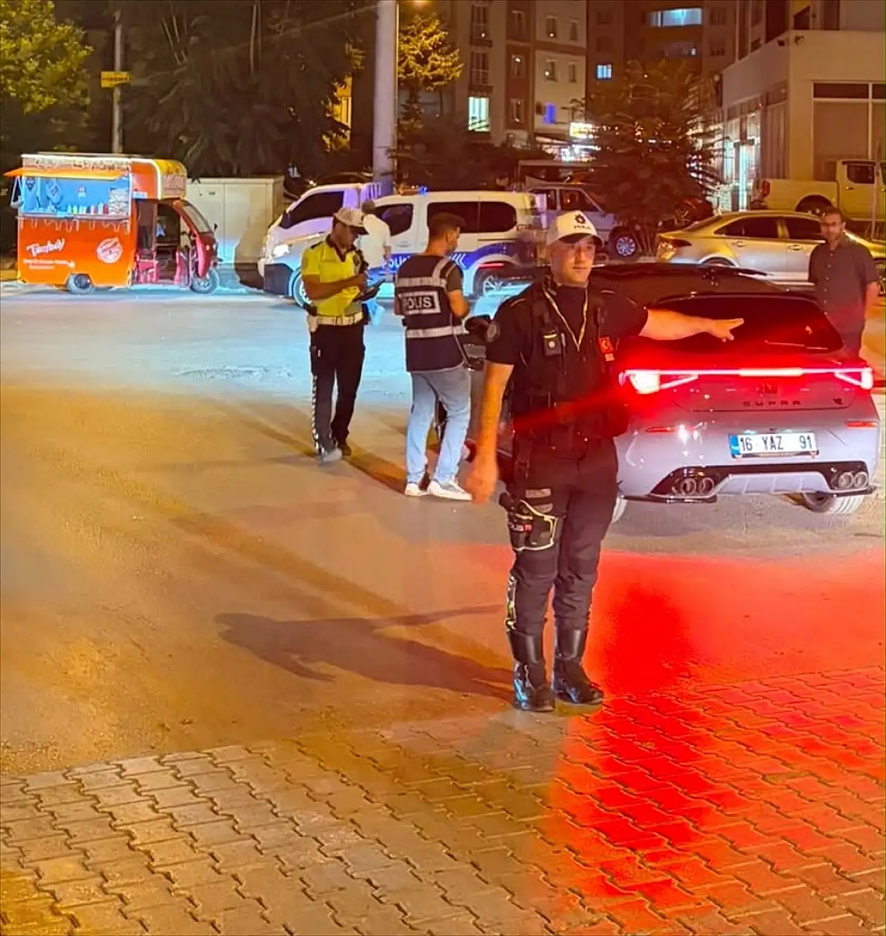 Konya'da trafik denetimine takılan sürücülere 6 milyon liralık ceza şoku!