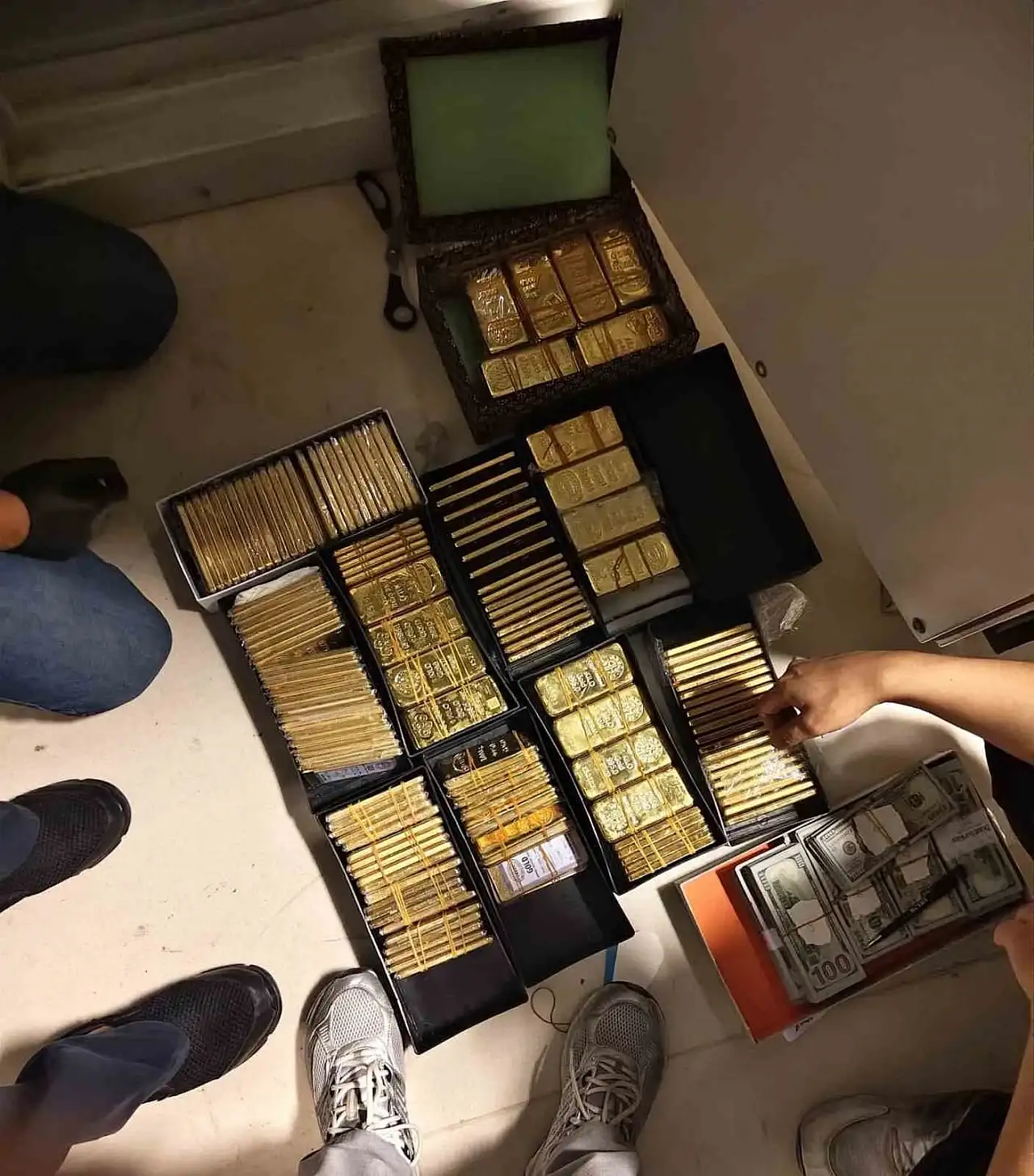 'Sadece düğün takısı' dedi: İzmir açıklarındaki cennet ada Alihan Kuriş'in annesinin çıktı!