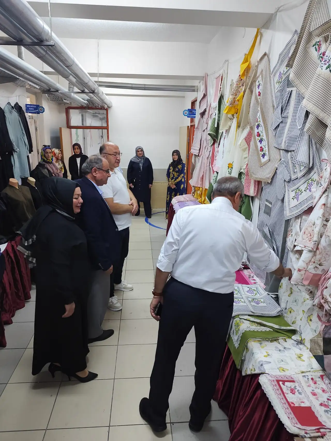 Konya'da el emeği göz nuru eserler görücüye çıktı