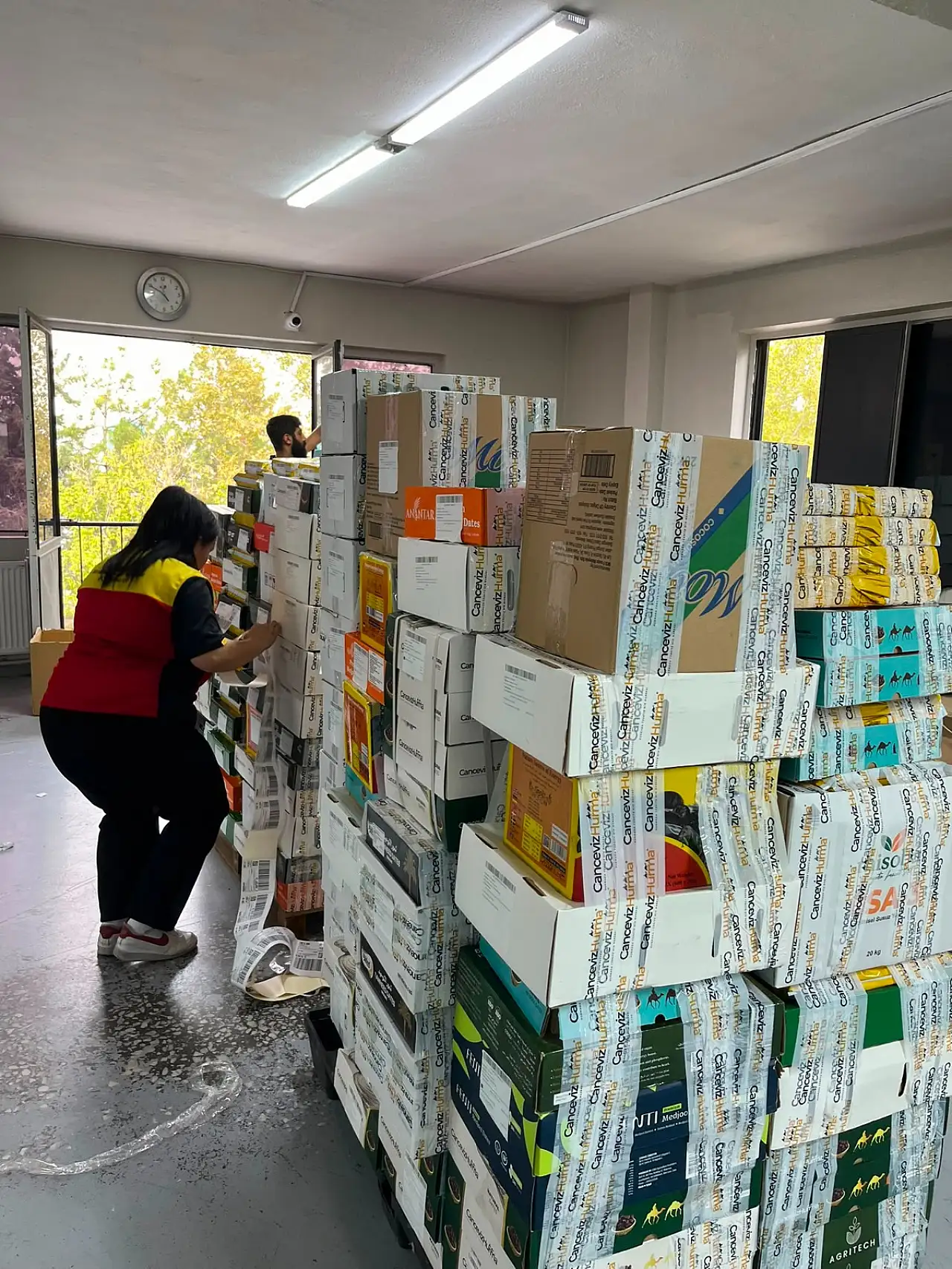 Cami önündeki seyyar arabadan günlük 10 ton satışa: Canceviz Hurma'nın başarı hikayesi
