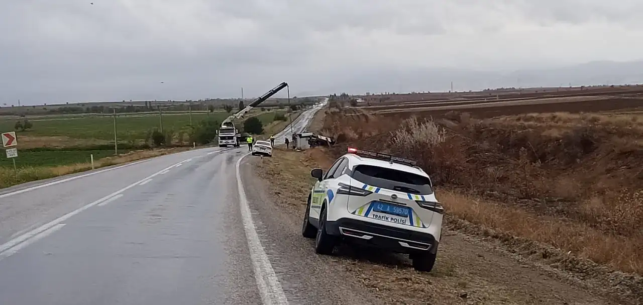 Konya'da yollar savaş alanına döndü! 3 ayrı kazada 6 yaralı