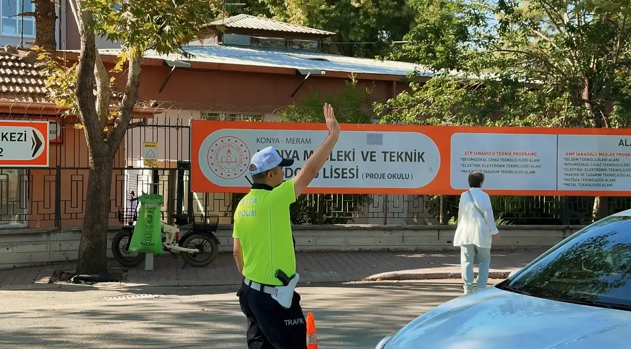 Konya'da okul çevrelerinde dikkat çeken bilanço! 9 kişi yakalandı