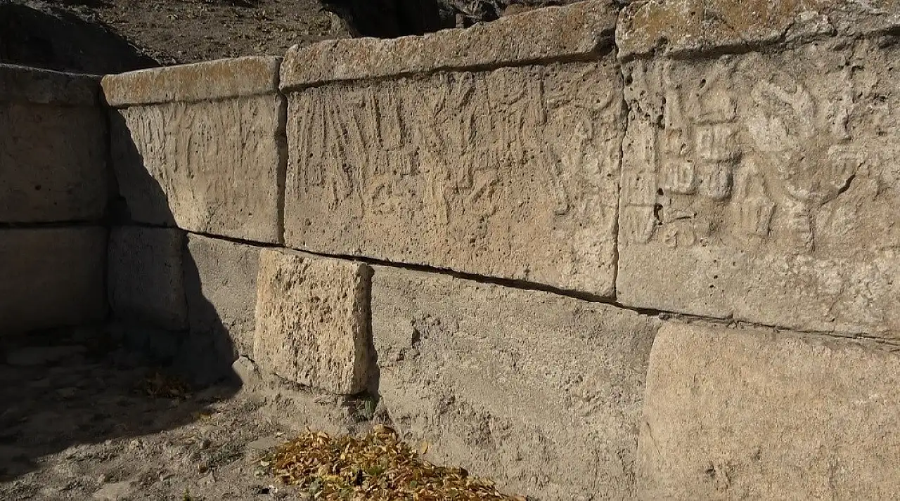 Konya'da tarihin gizemli anıtı! 3 bin 250 yıllık Hitit sırrı ortaya çıkıyor