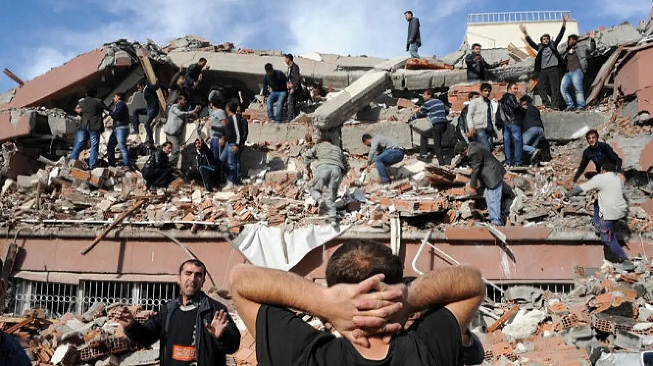 17 Ağustos'un 27. yılında çağrı: Afetlere dirençli kentler kamusal zorunluluktur