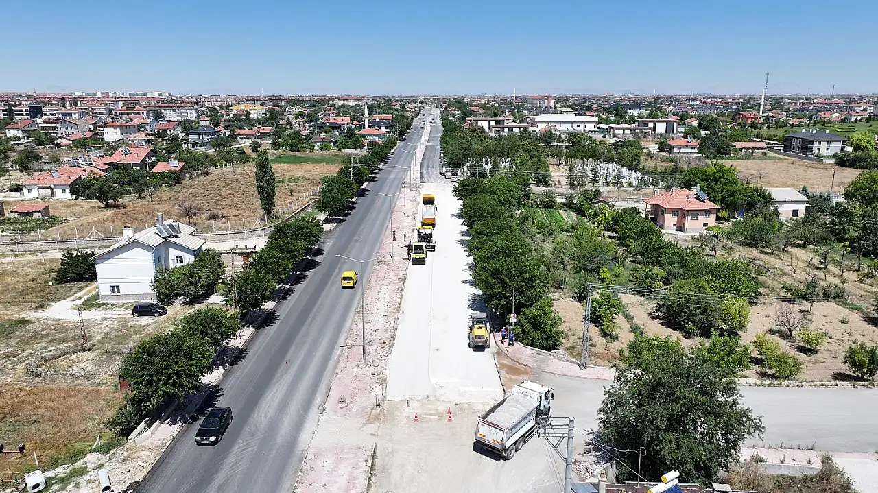 Karatay'da asfalt mesaisi sürüyor: O cadde baştan sona yenileniyor!