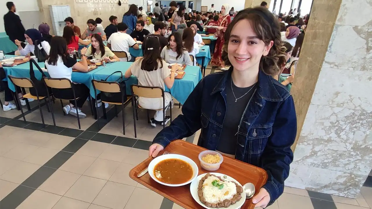 Selçuk'ta eğitim standartları yükseliyor: 3 fakülte daha akredite oldu