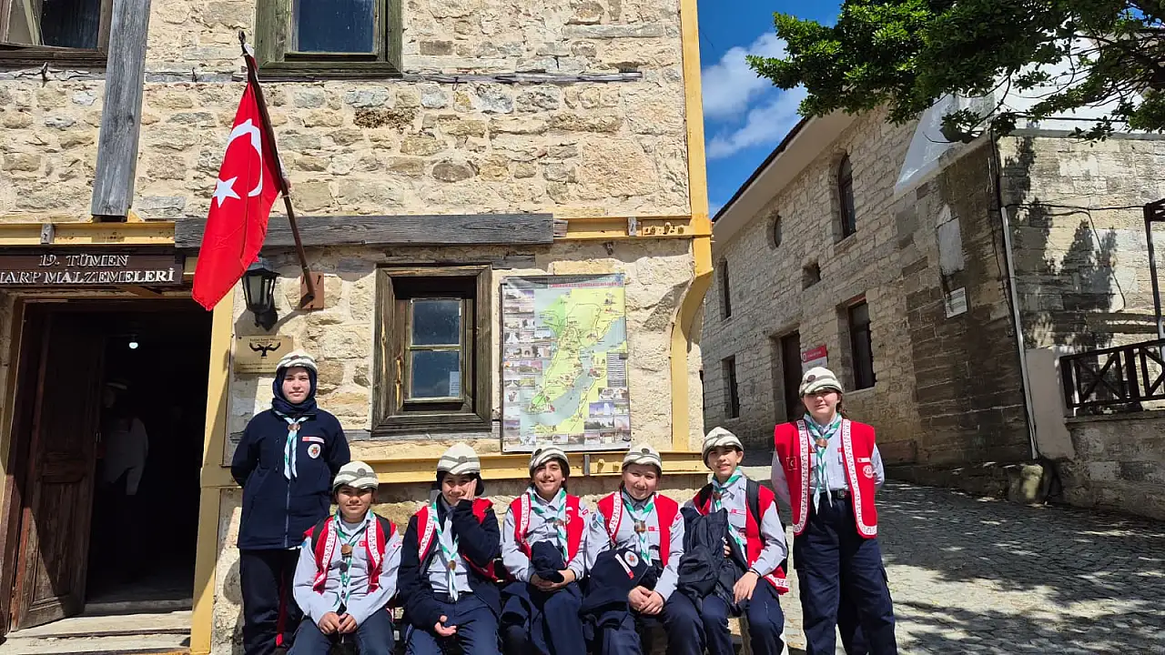 111 yıl sonra aynı yolda, aynı ruhla! Meramlı İzciler vatan nöbetinde