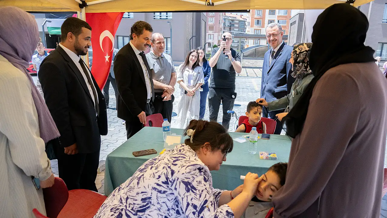 SÜ'den Konya'da misafir edilen Filistinli çocuklara sağlık taraması!