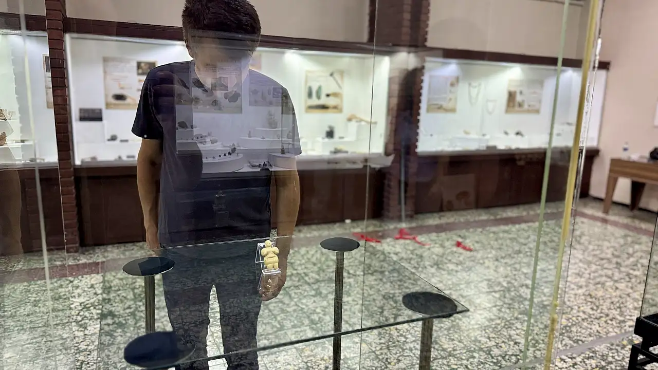 İnsanlığın ilk adımı burada! Konya'da sergileniyor