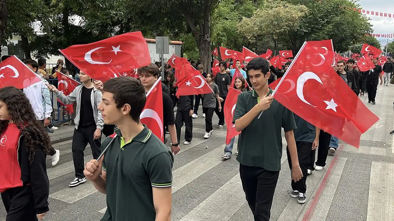 Konya, Zafer Bayramı'nın yıldönümünde tek yürek oldu!