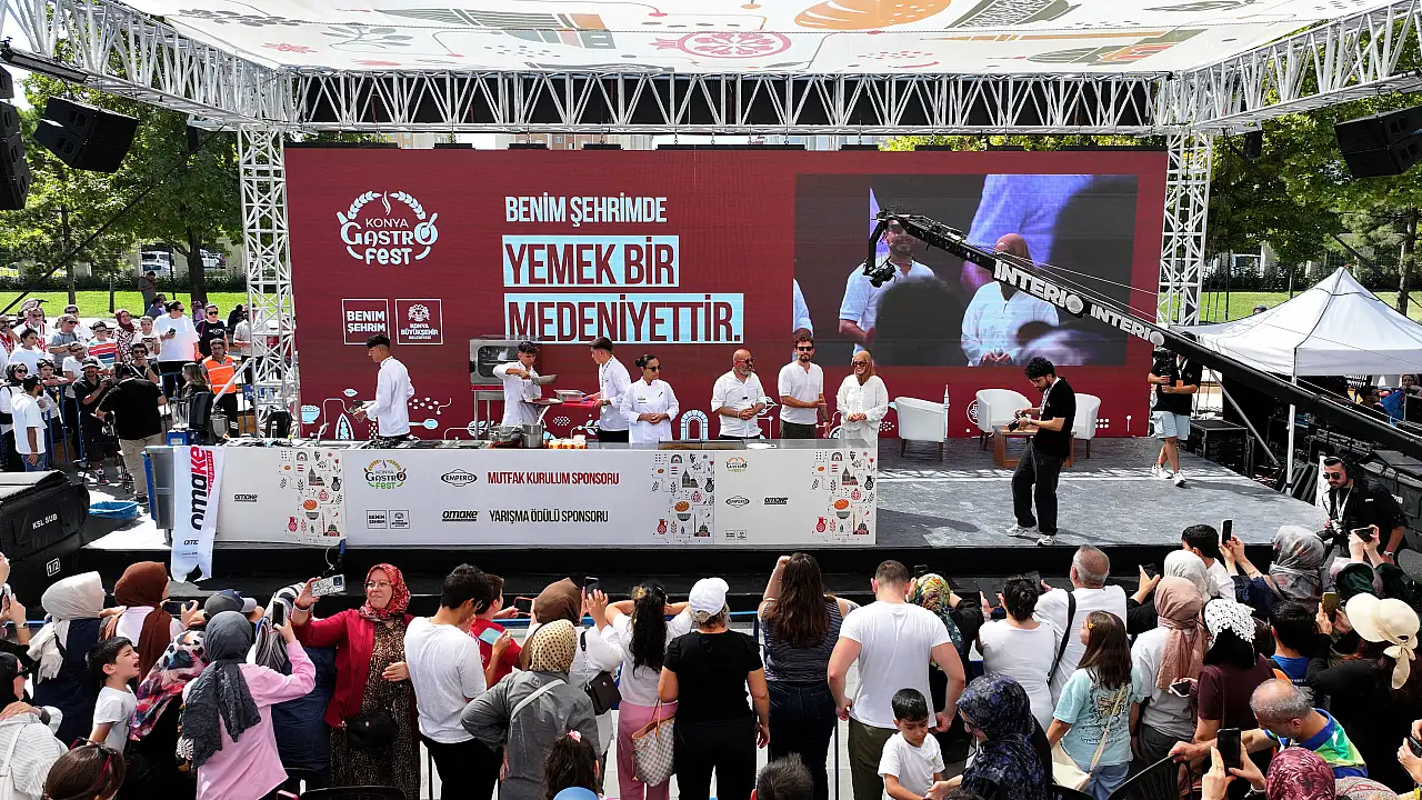 Başkan Altay'dan Gastronomi Festivali açıklaması: Yüz binlerce misafir ağırladık!