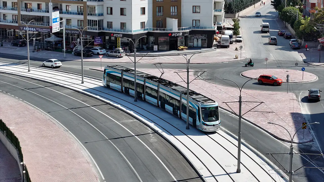 Konya'nın yeni tramvay hattı açılıyor! Başkan Altay ilk testi yaptı