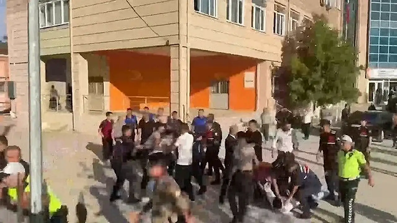 Okul saldırısında kan donduran detaylar! Dehşetin sinyali önceden verilmiş...