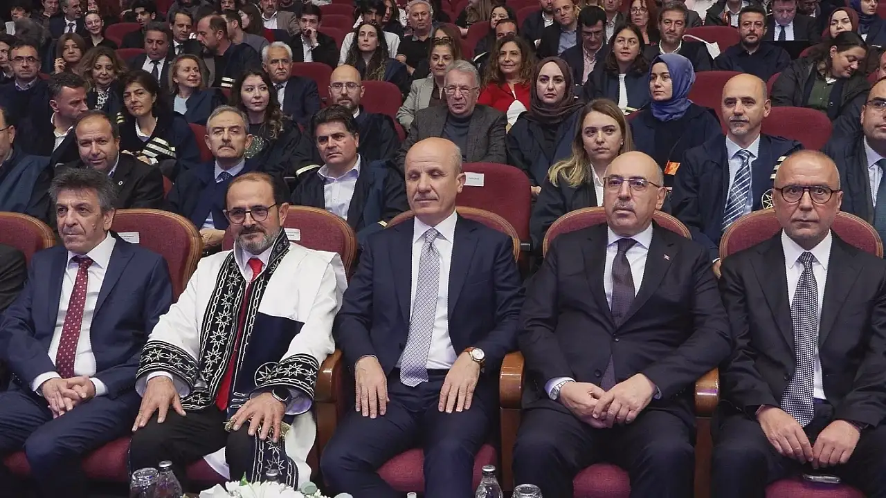 Üniversitelerde eğitim değişiyor mu? YÖK Başkanı yeni yaklaşımı anlattı