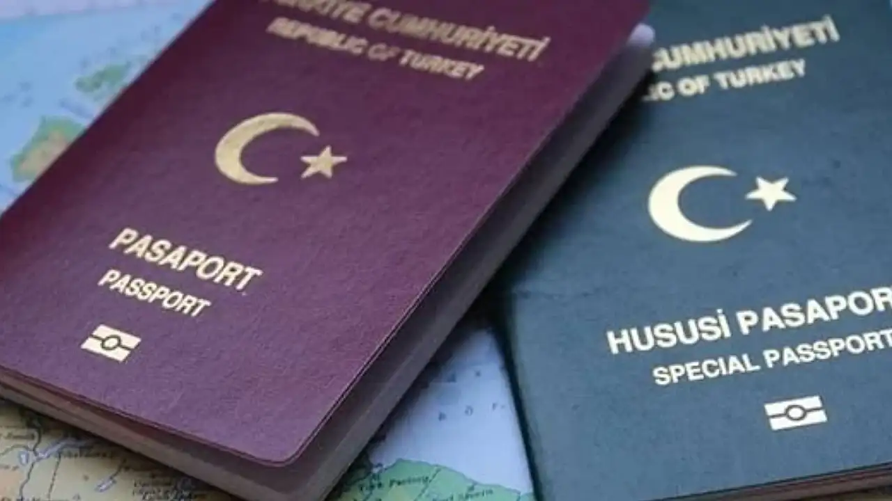 Karadağ'a seyahatte yeni dönem! Bordo pasaportlular dikkat