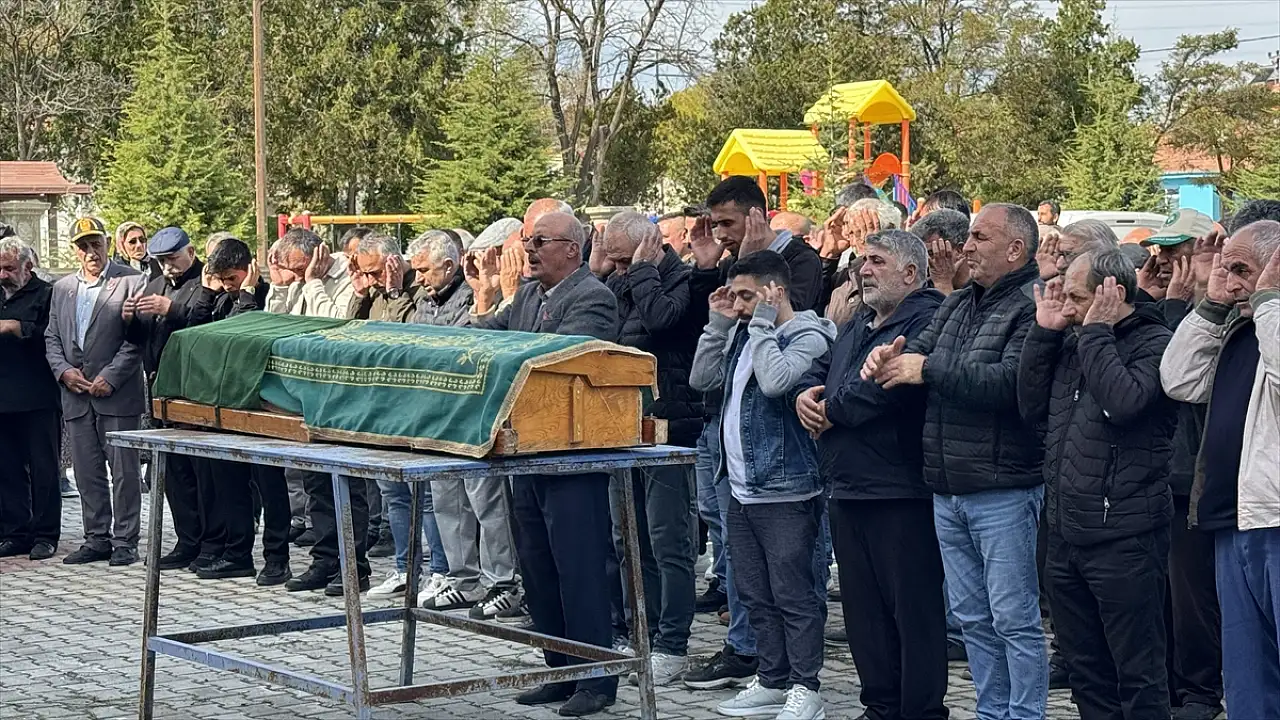 Akhisar'daki feci kazada hayatını kaybetmişti! Konyalı Zülfinaz Tosun'a son veda!