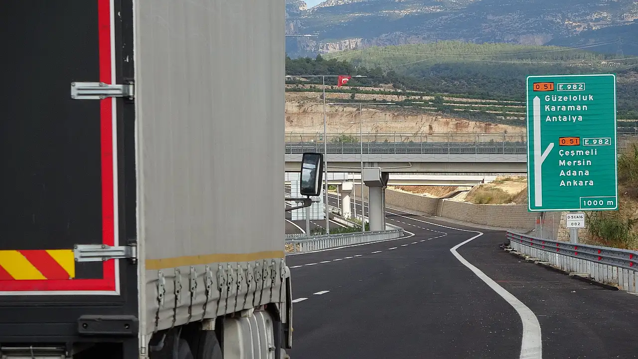 Konya-Mersin yolunda ulaşımı kolaylaştıracak otoyol açıldı! Süre kısalıyor