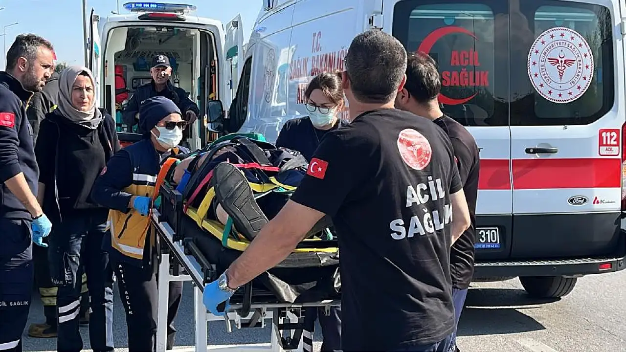 Konya'daki kazada araç kontrolden çıktı! Çok sayıda yaralı var
