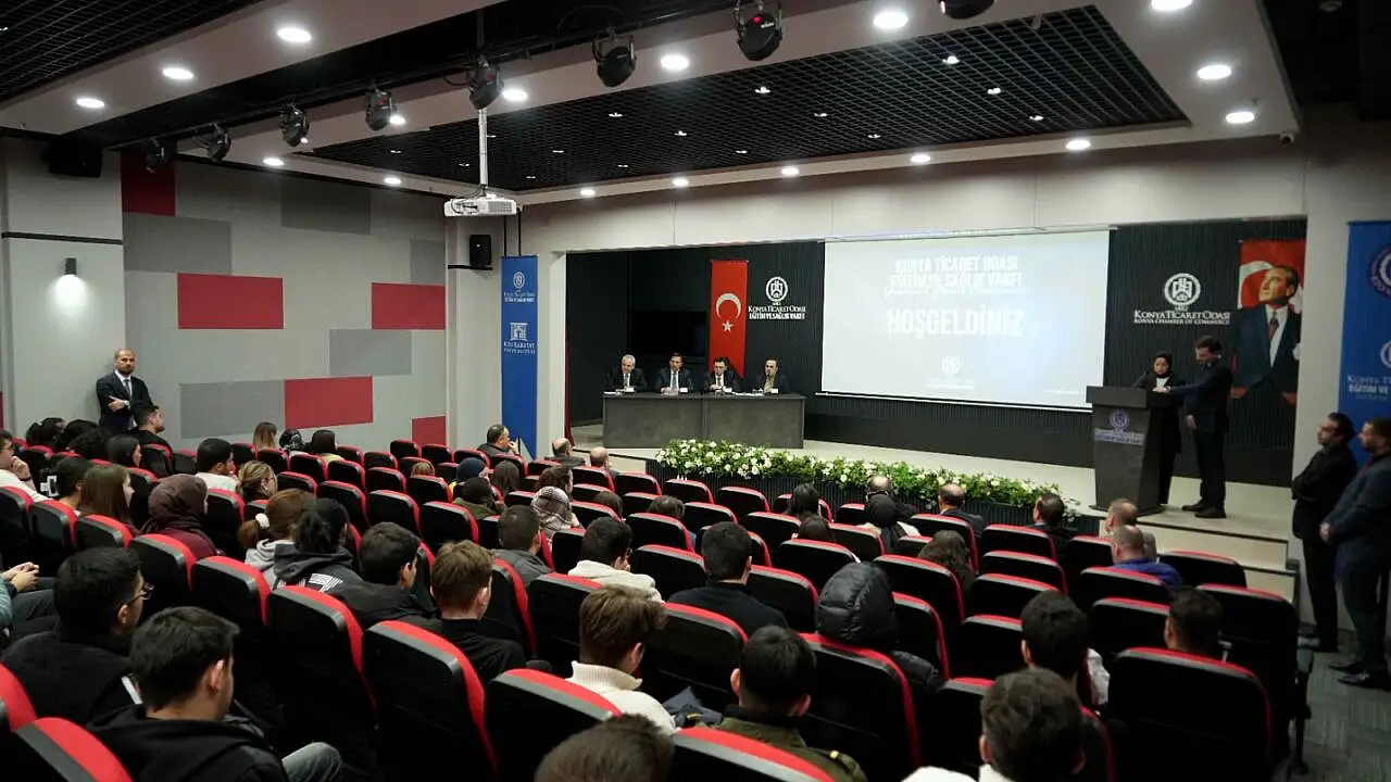 Konya'da İlham Veren Buluşma! Karatay'da Gençler Sordu, Başkan Yanıtladı