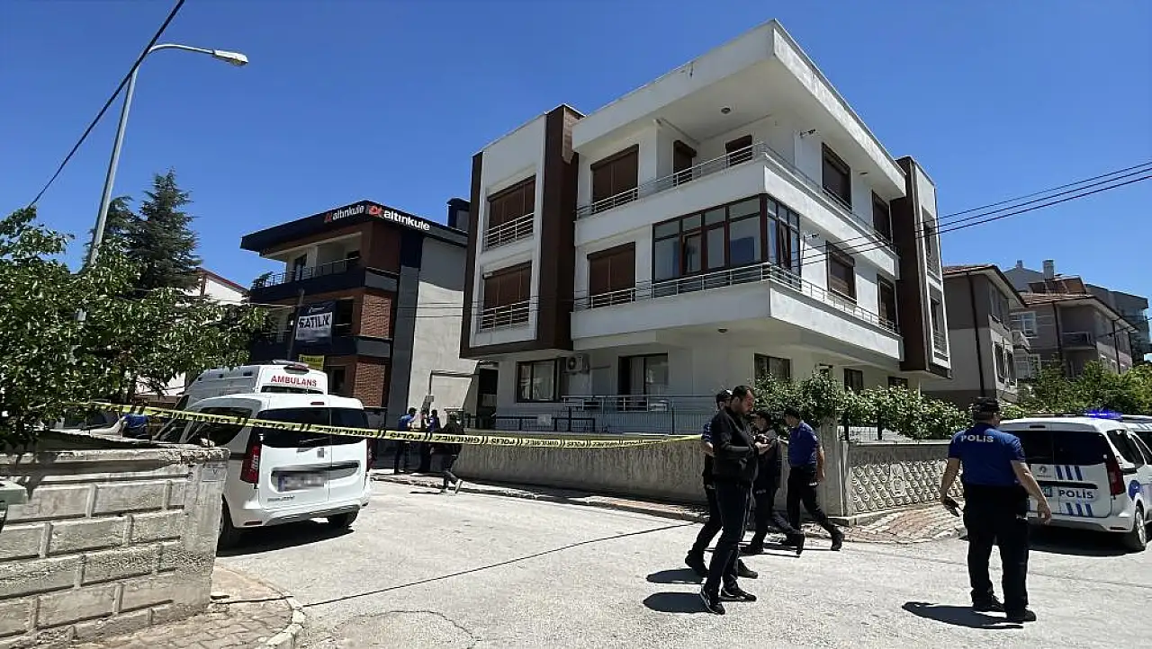 Konya'da kan donduran vahşet! Tartıştığı anne ve babasını acımadan katletti!