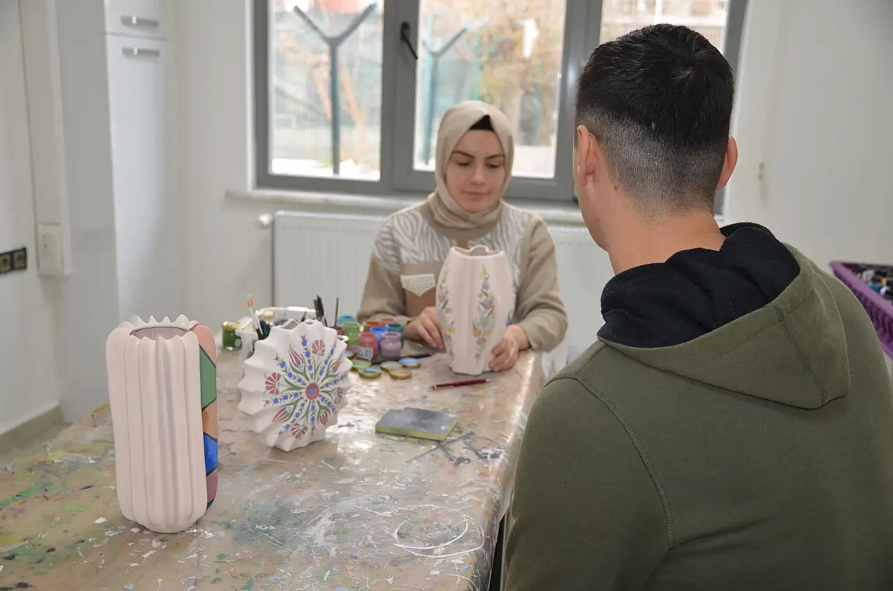 Sosyal medya reklamı hayatını karartıyordu: YEDAM desteğiyle kurtuldu!