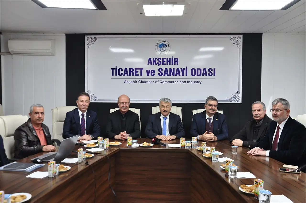 Konya'nın batısında yeni üretim üssü: Tapular teslim edildi!