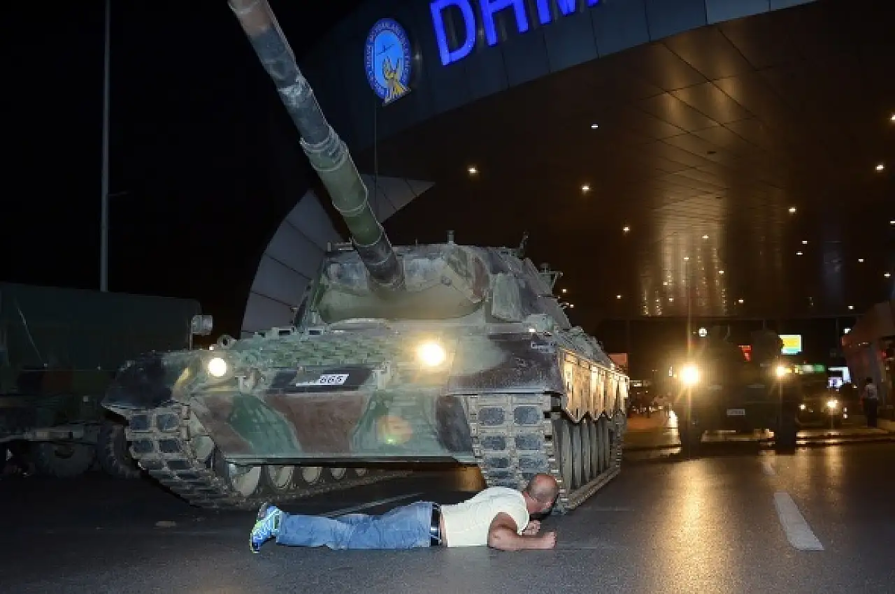 Yeşilçam efsanesi Karakaş, 15 Temmuz gecesini Konya'nın Sesi'ne anlattı: Çok fazla kayıp verdik!