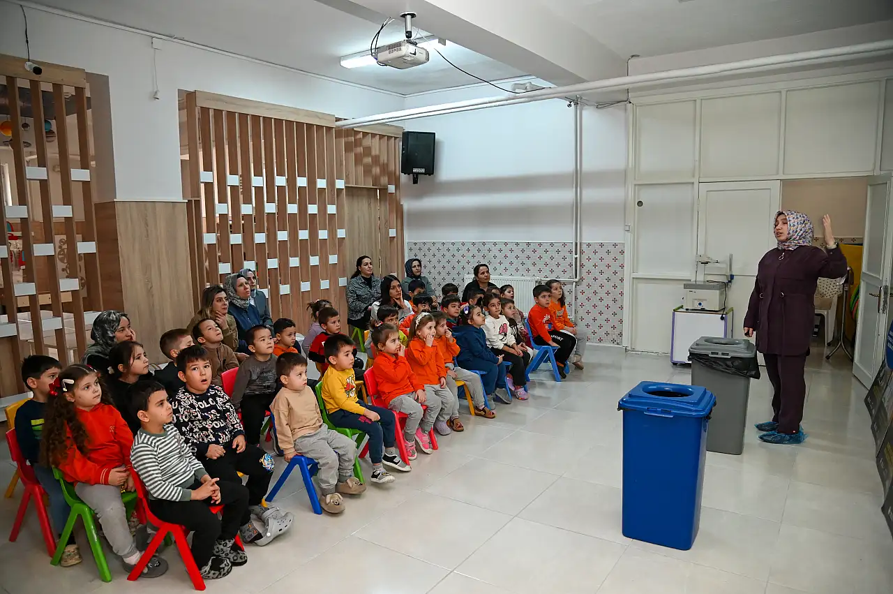 Minik eller, koca yürekler... Selçuklu'da bu yarış çok başka!