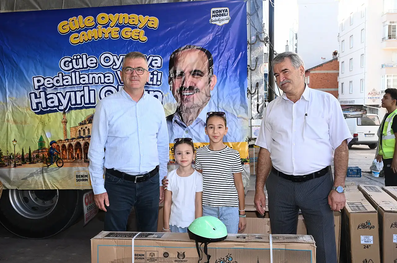'Güle Oynaya Camiye Gel' projesinde ödül zamanı: Bisikletler dağıtılmaya başlandı!