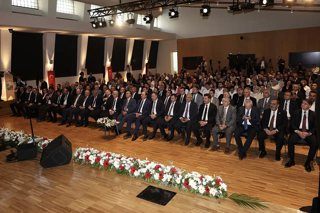 Bakan Kacır, Konya'ya müjdeyi verdi! TÜBİTAK merkezi geliyor