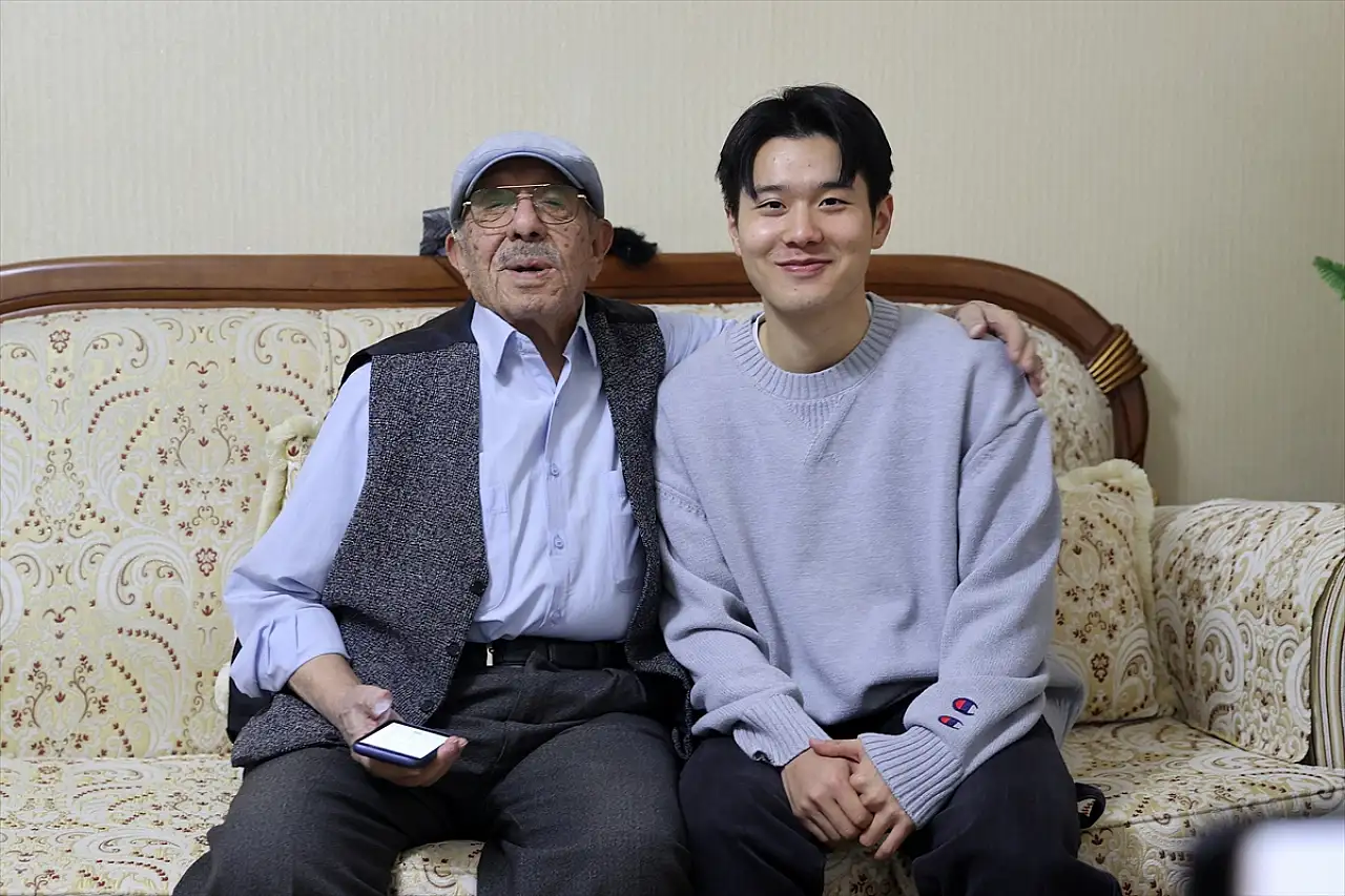 Konyaspor'un Güney Koreli oyuncusundan alkışlanacak davranış! Ahde vefası gösterdi