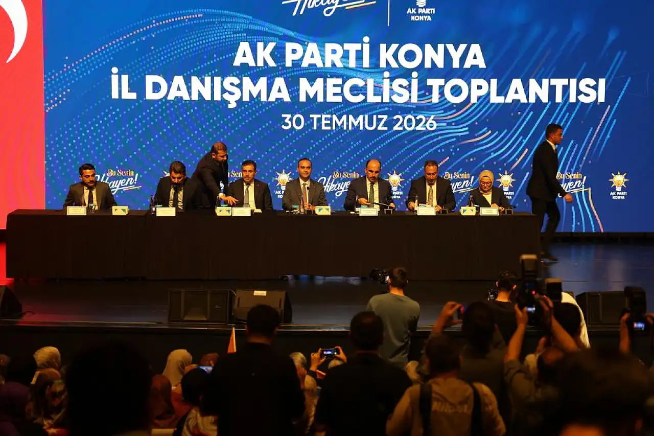 Bakan Kacır Konya'da açıkladı: Ay yıldızlı bayrağımız uzay aracımızla Ay'a erişecek!