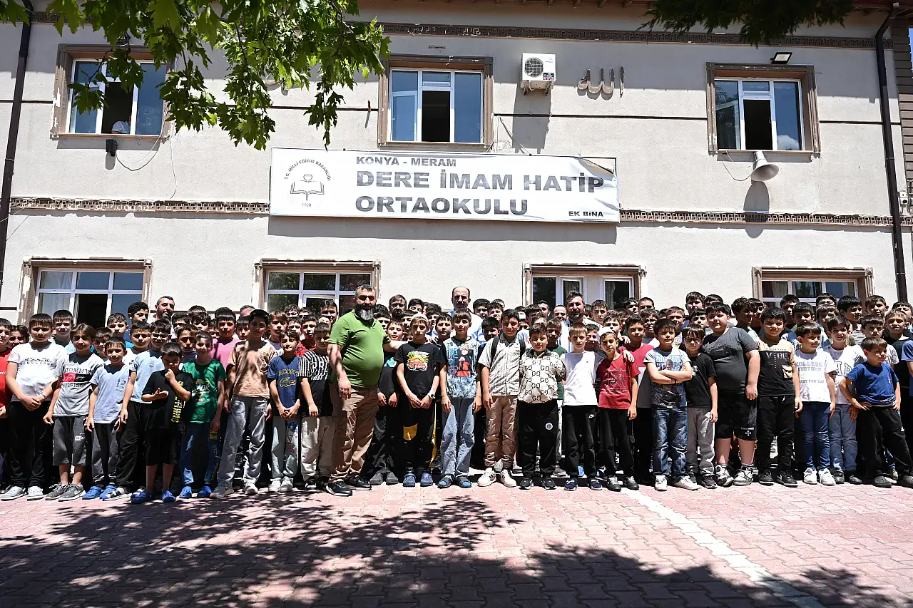 Konyalı çocukların Kur'an sevgisi Başkan Altay'ı duygulandırdı