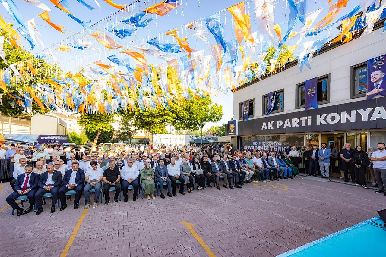 AK Parti Konya'da anlamlı buluşma! Çeyrek asrın kahramanları anıldı