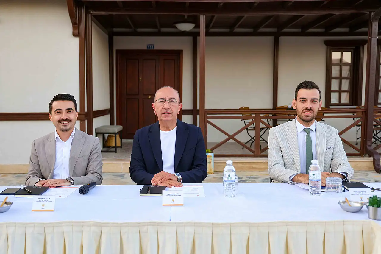 Başkan Kavuş gençlerle Müze Meram'da buluştu!