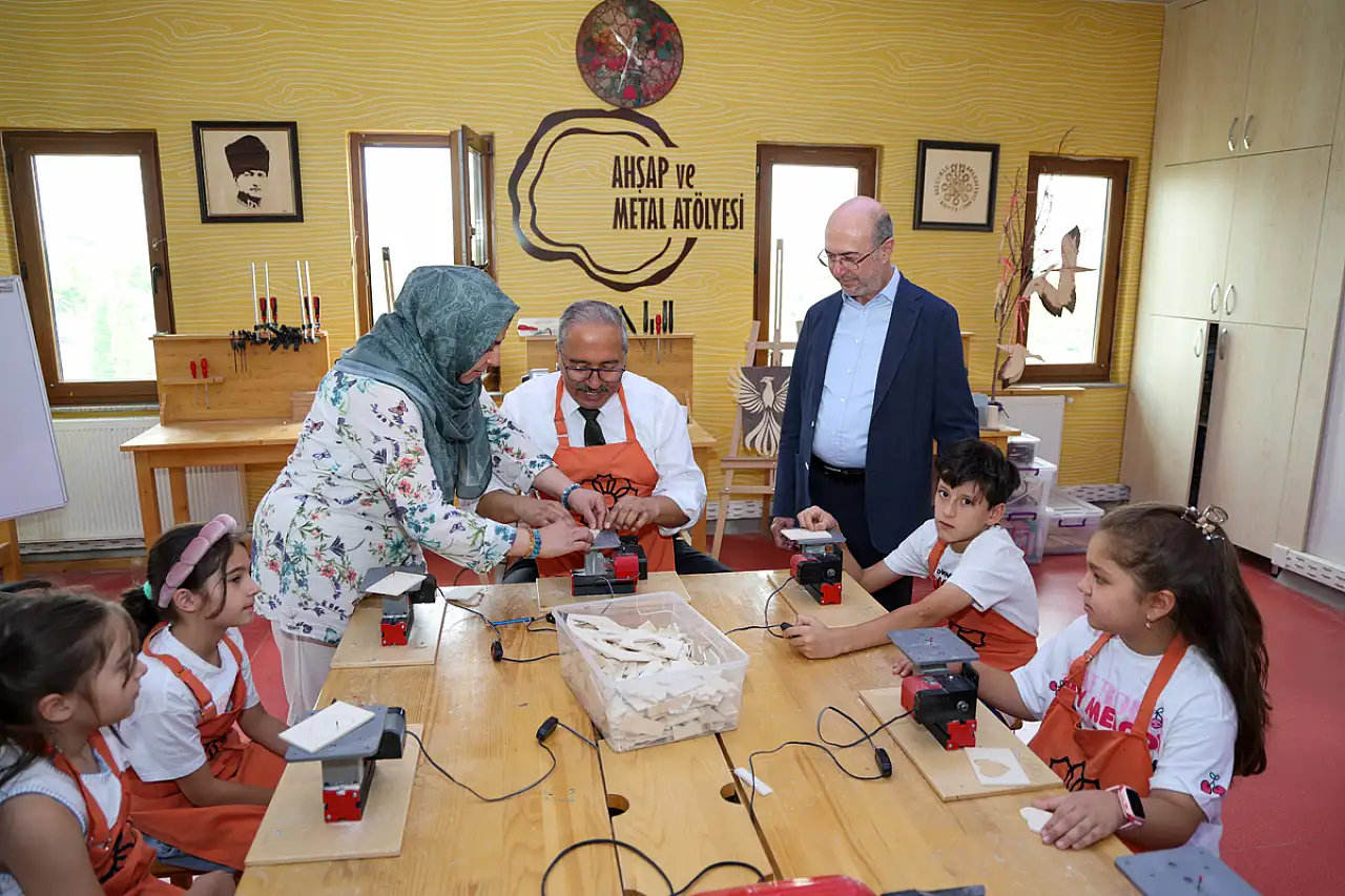 Yeni nesil kütüphaneden sanat atölyelerine... Selçuklu'da okul dışı eğitim devrimi!