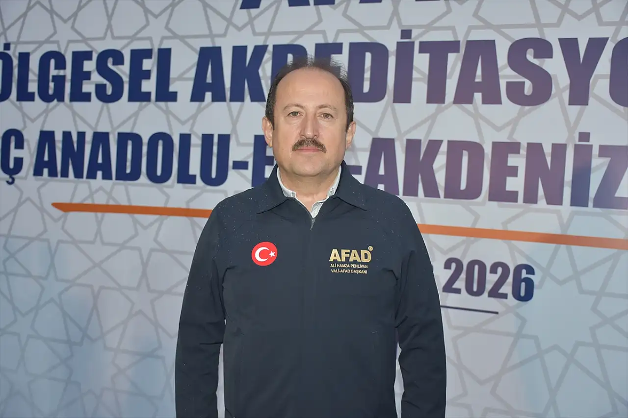 'Afetlere Karşı Dirençli Türkiye' için akreditasyon kampları Konya'da gerçekleşti!